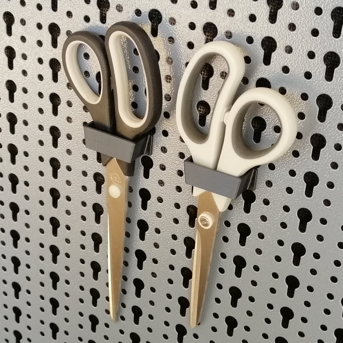 2 Stück Scherenhalter passend für Küpper Lochwand Schere Halterung