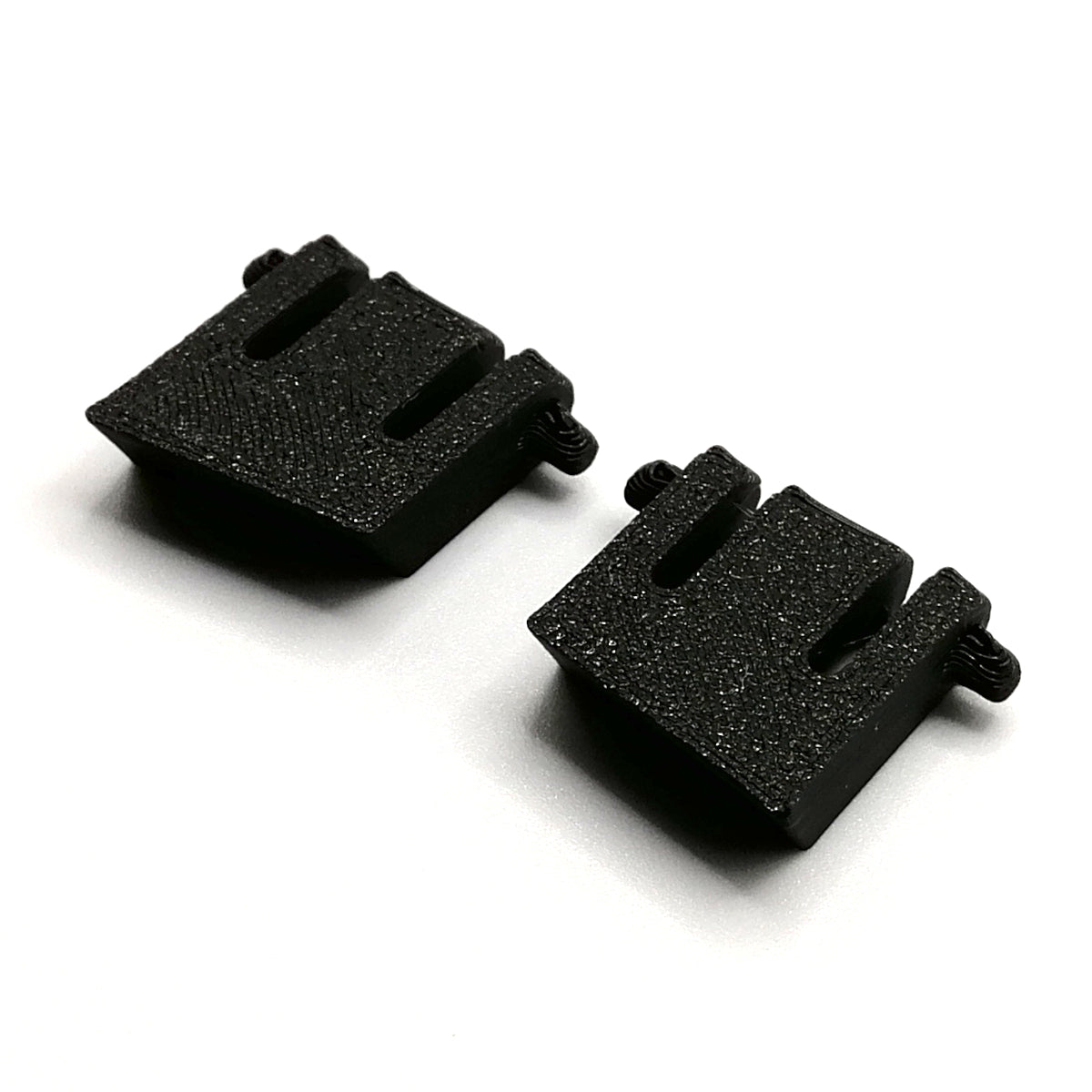 1 Paar Ersatz Tastaturfüße passend für Corsair K63 K65 K70 K95 schwarz Tastatur
