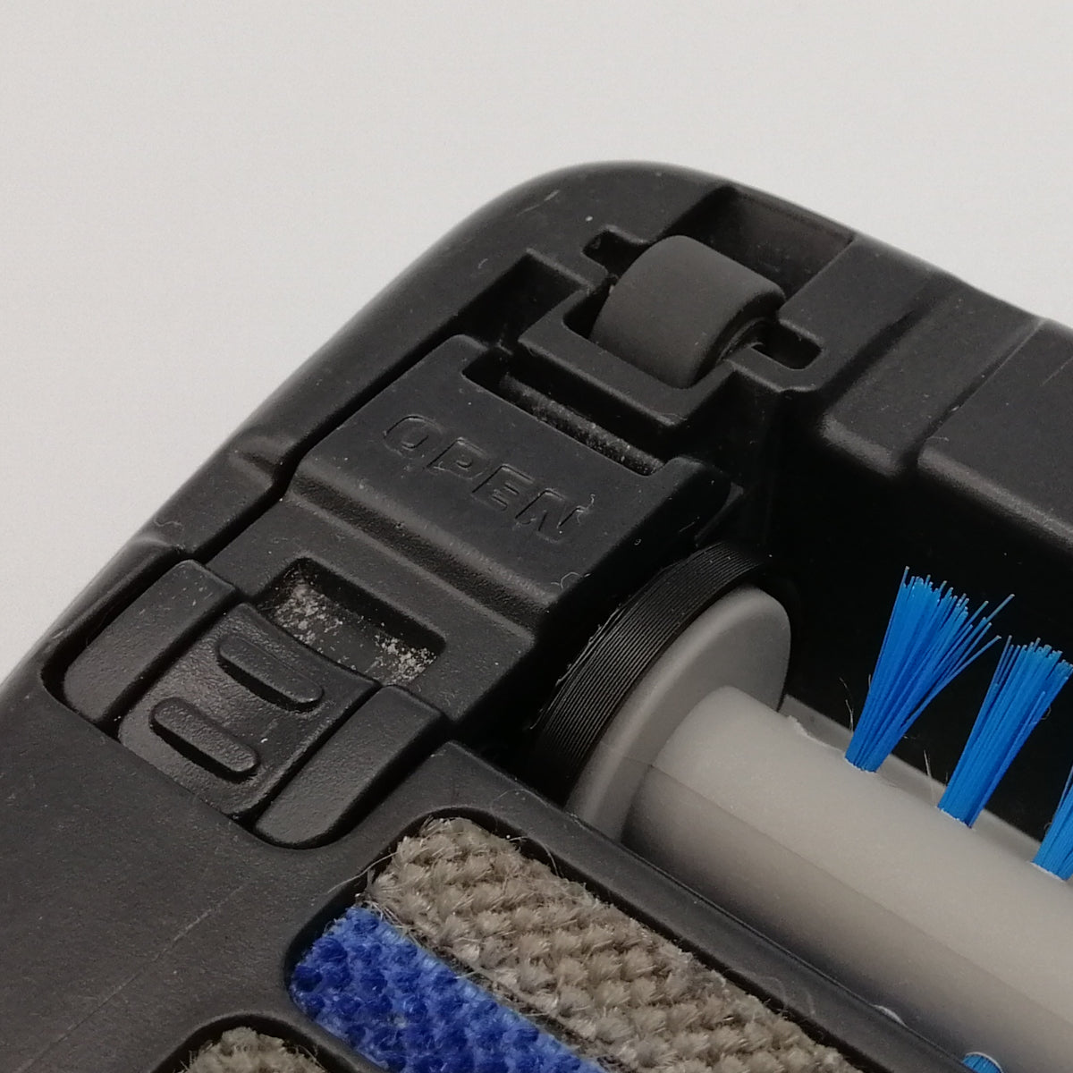 Ersatz Bürstenhalter passend für AEG CX7 Akku-Staubsauger